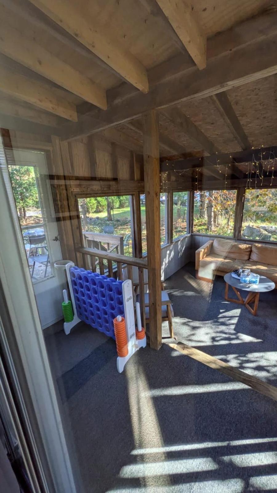 Ambiance - King Bed Cabin, Jetted-Tub & Fireplace Tobyhanna 외부 사진